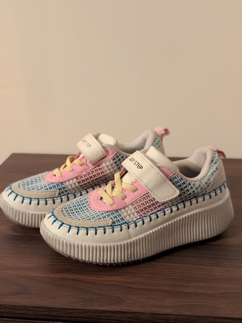 Kids White & Pink Casual Sneakers with Pastel Crochet Stitching Accents Size 13
